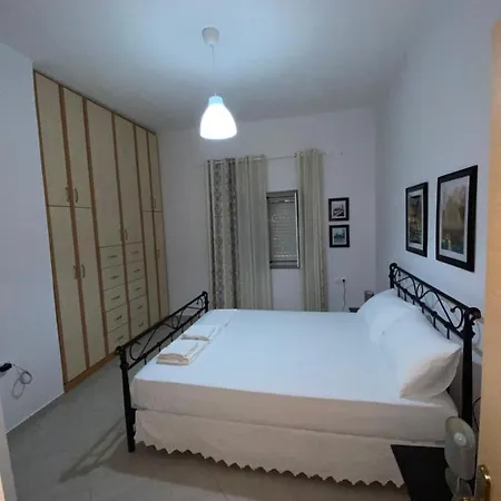 Lr Apartman *