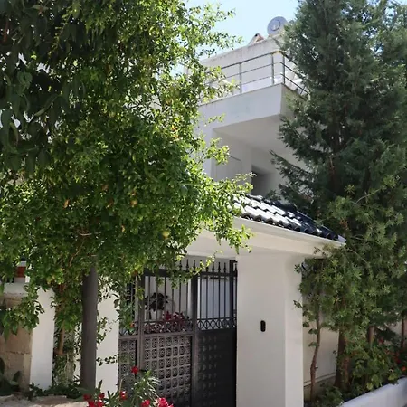 Apartament Lr
