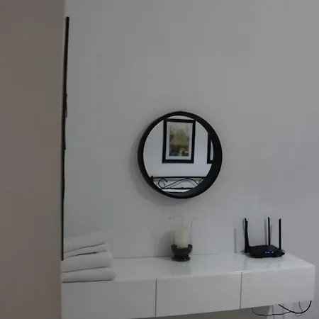 Lr Apartament Saranda