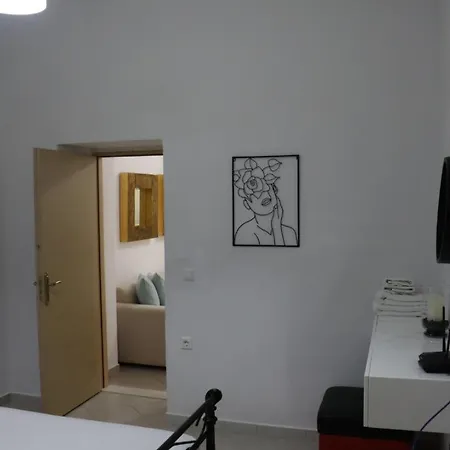 Lr Apartman