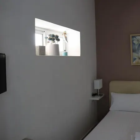 Lr Apartament